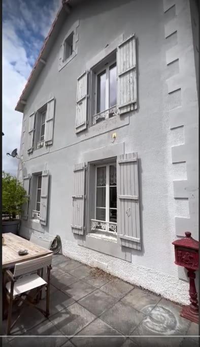 Montemboeuf Centre Town House Free Wifi Villa Exterior foto